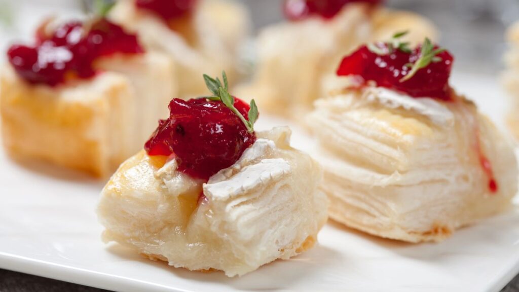 Cranberry Brie Bites