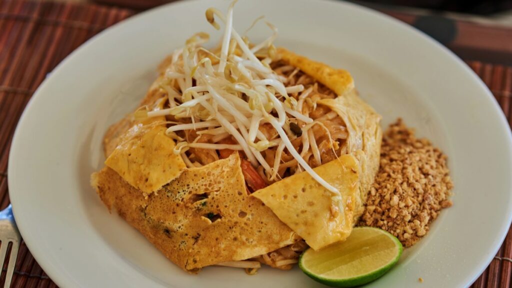 Pad Thai Nachos