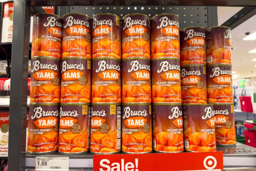 several cans of Bruce's Yams canned Thanksgiving