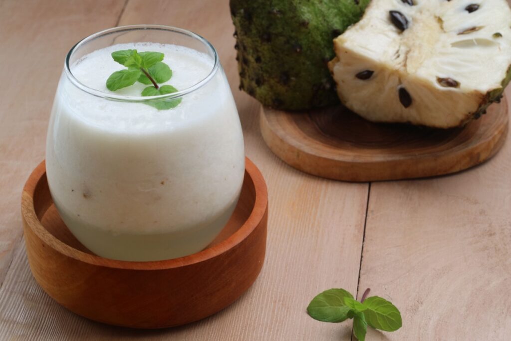 Soursop Juice and fruit