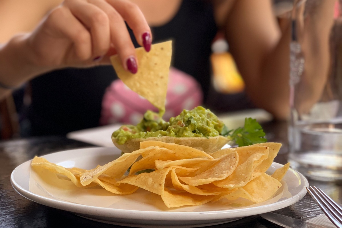 chips and guacamole Mexican restaurant