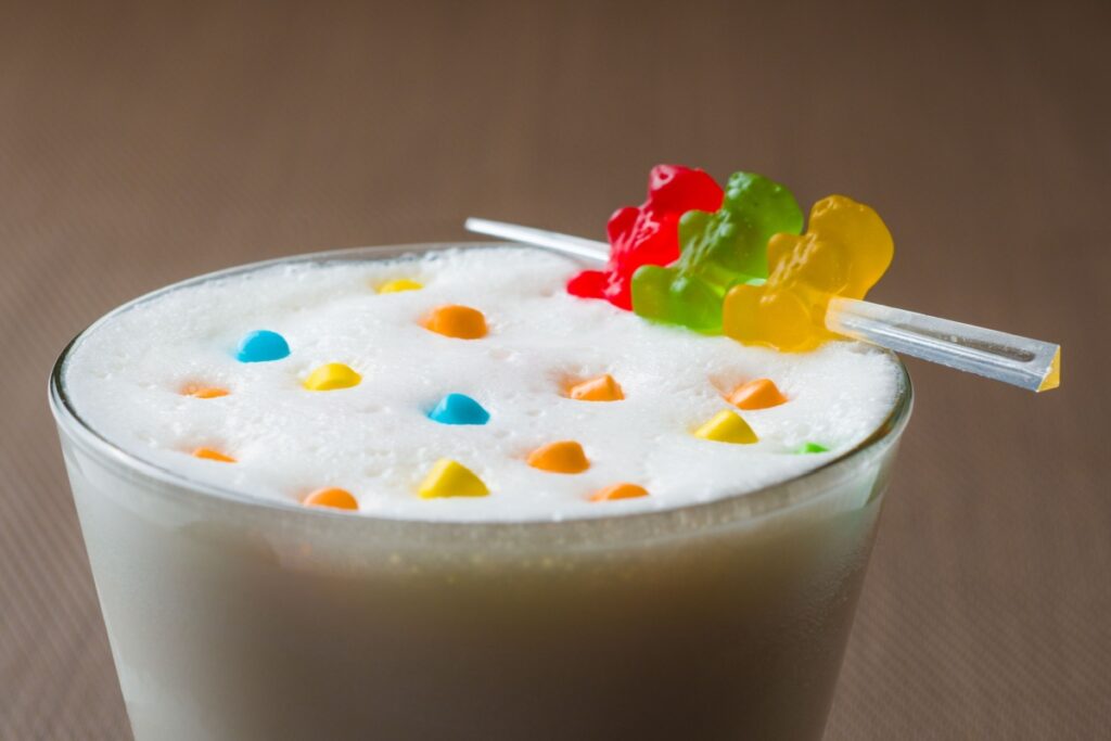 cocoa with milk and gummy bears