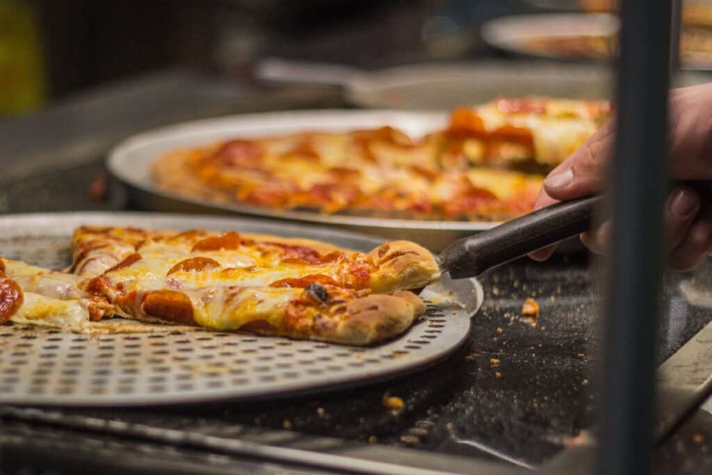 pizza by the slice buffet