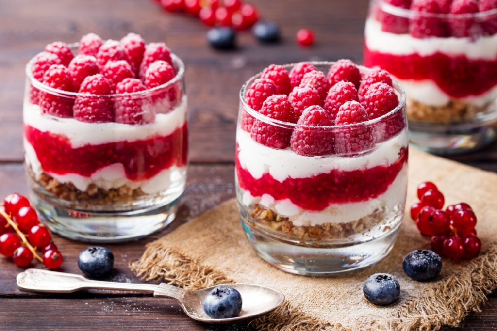 sweet Raspberry cheesecake dessert