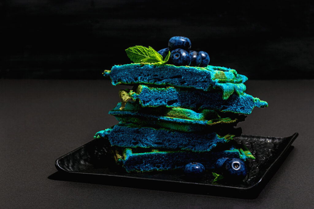 Glow-in-the-Dark Desserts