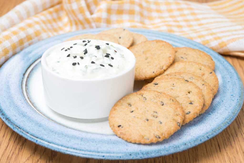 Whole-grain crackers with Cheese