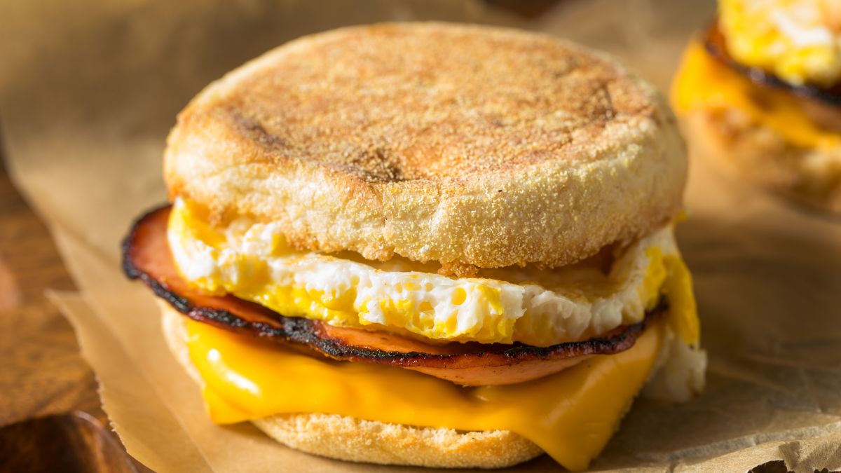 english muffin sandwich